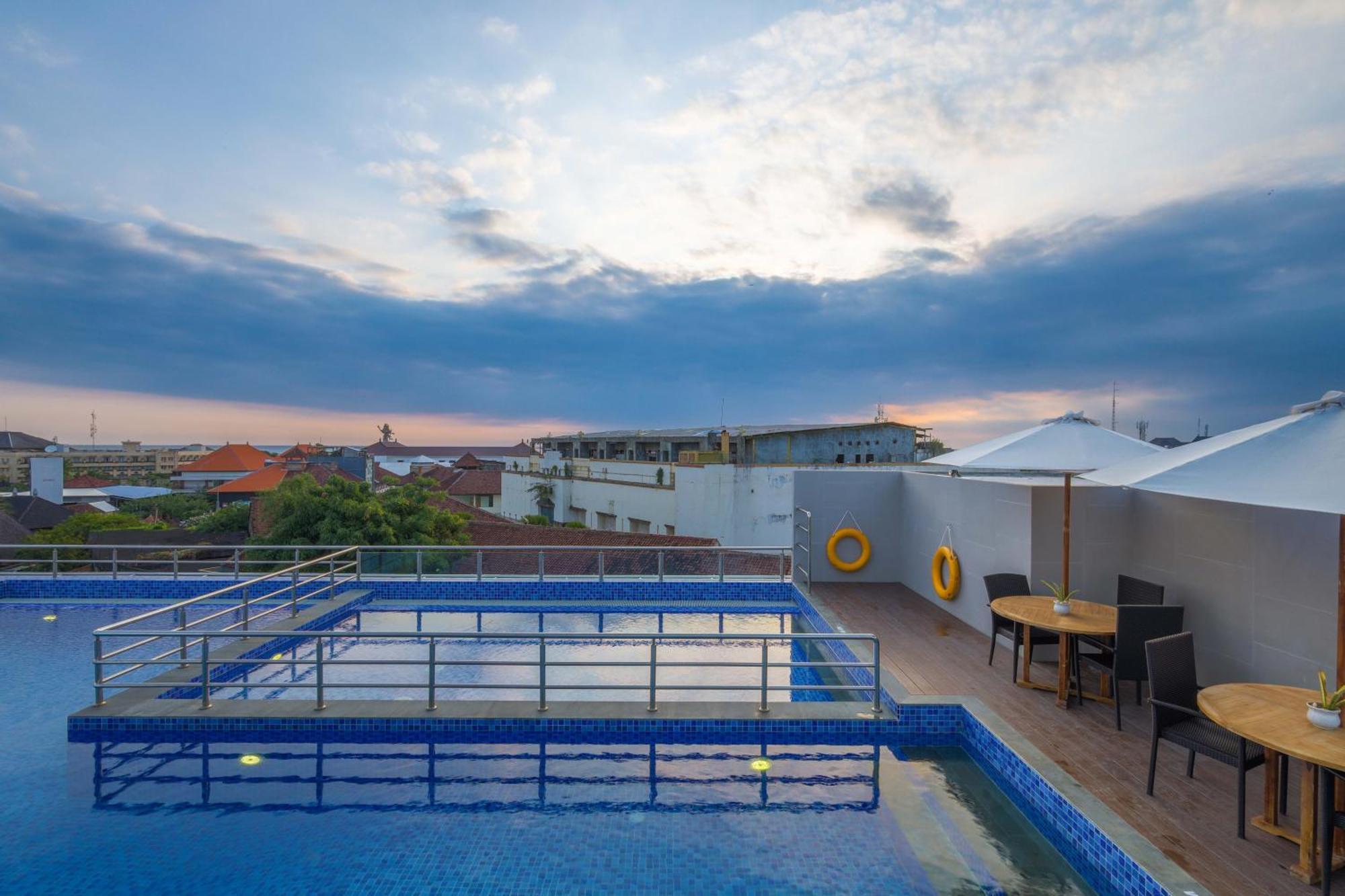 Royal Regantris Kuta Otel Kuta Lombok Dış mekan fotoğraf