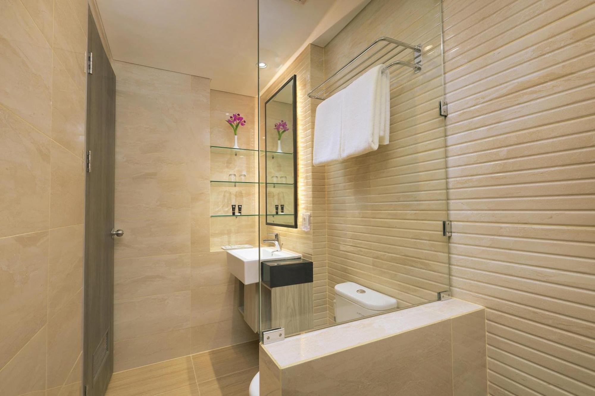 Royal Regantris Kuta Otel Kuta Lombok Dış mekan fotoğraf